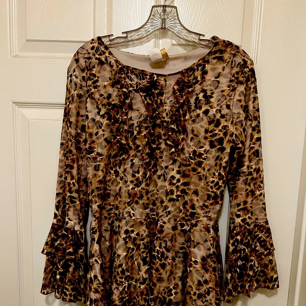 🤎Zadie B’s leopard skirt set. Size L